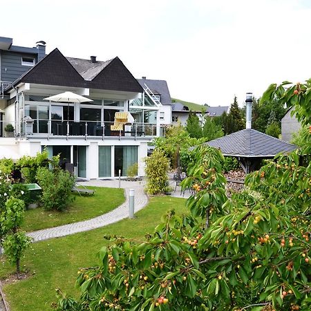 Ferienweingut Port Hotel แบร์นคาสเทล-คืสท์ ภายนอก รูปภาพ