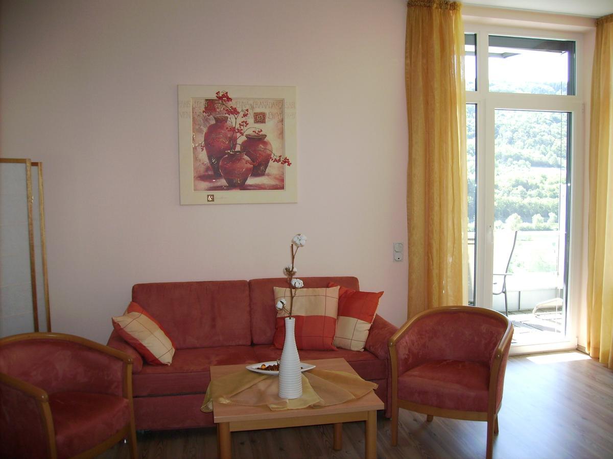 Ferienweingut Port Hotel แบร์นคาสเทล-คืสท์ ภายนอก รูปภาพ